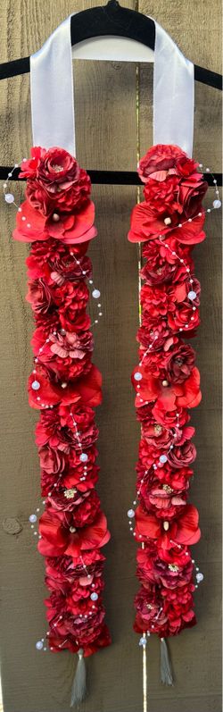 Graduation Lei