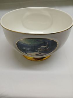 BRAND NEW THOMAS KINKADE BOWL WITH GOLD TRIM AROUND TOP AND BOTTOM