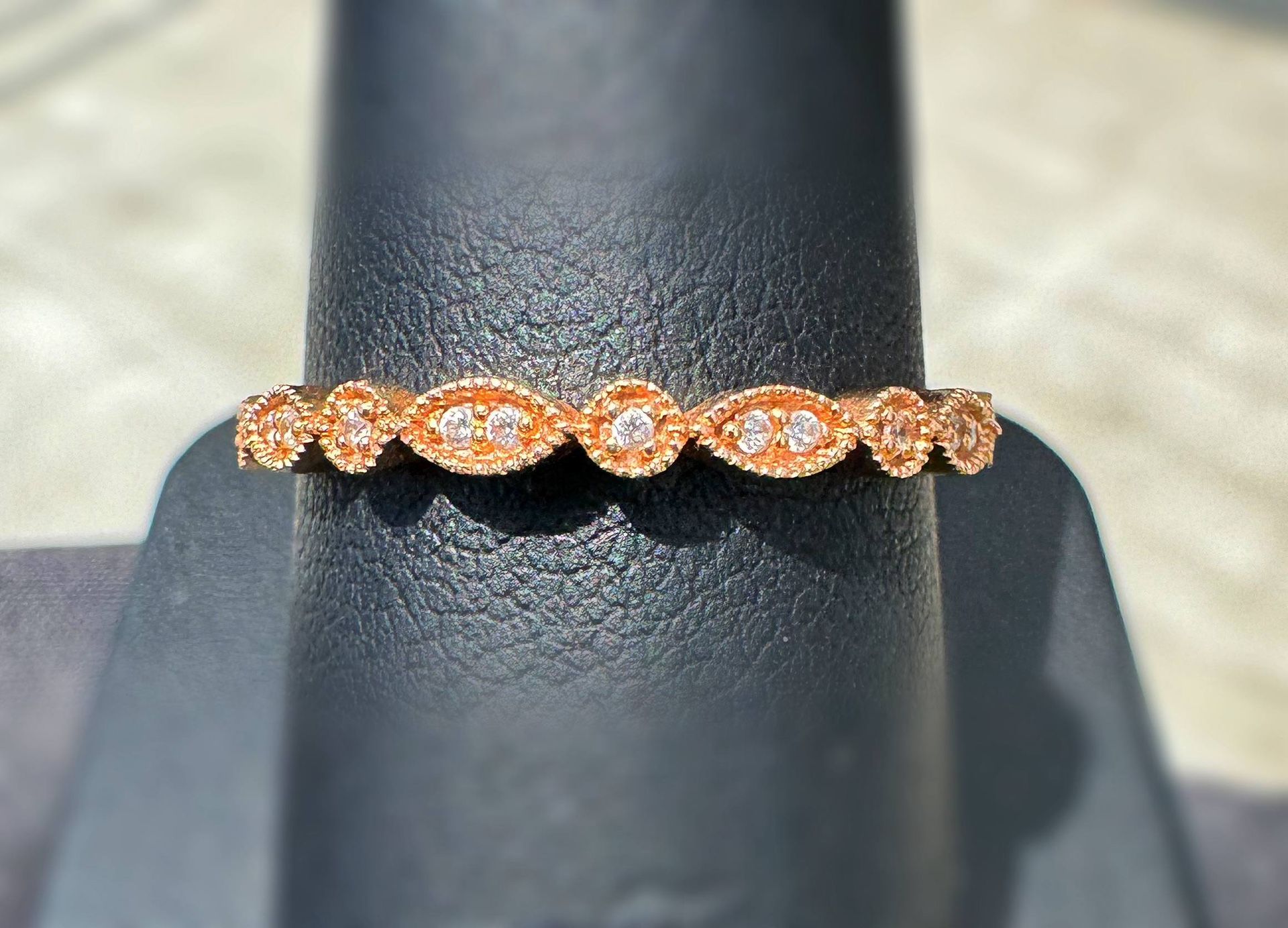 Jewelry 18k solid rose gold white CZ stone 0.20CTW wedding band ring size 9.75