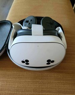 Virtual Reality Experience Headset