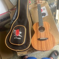 Dinner Brand Ukulele 