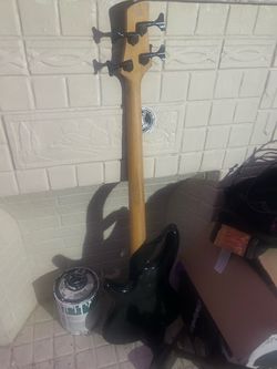 Electric bass
