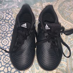 Adidas Predator Turf Shoes