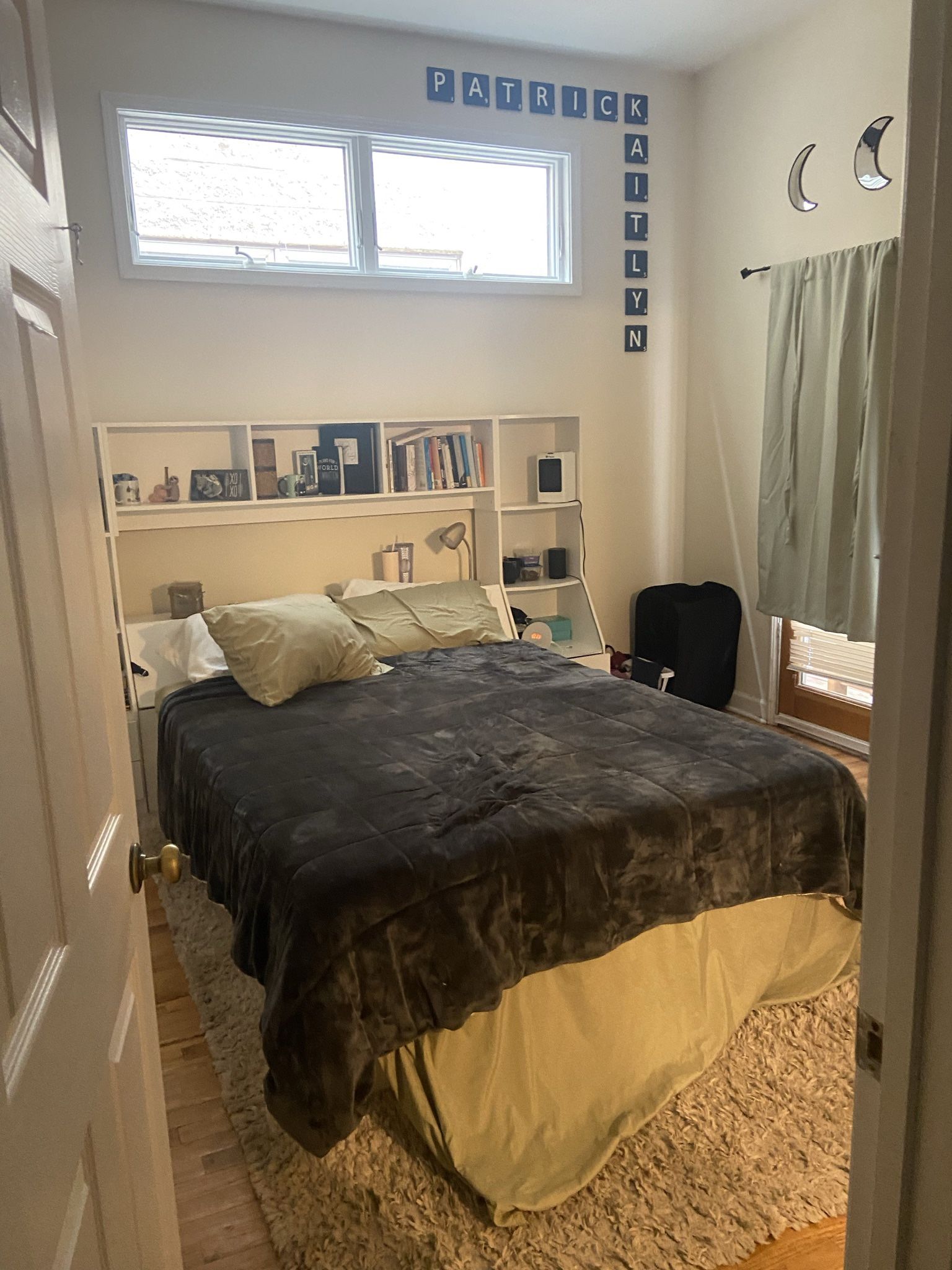 Queen Bed Frame And Bookcase