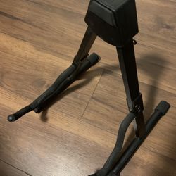 Guitar Stand 