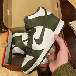 Dunk High Cargo Khaki 