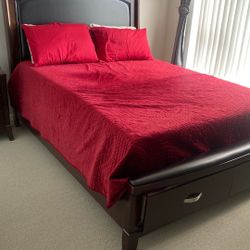 7 Pieces Bedroom Set