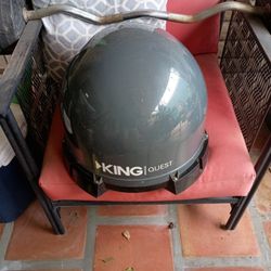 King Quest Travel Satellite Dish