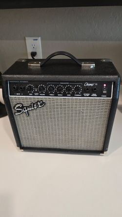 Squier Champ 15 guitar amplifier