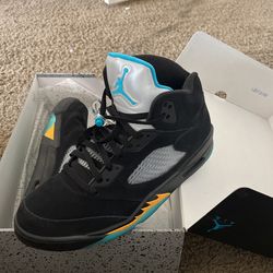 Jordan 5 Retro Aqua