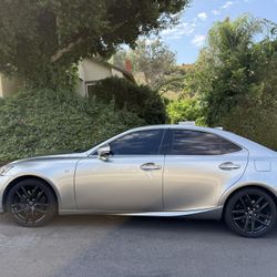 2017 Lexus IS200T F Sport