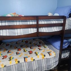 Twin Bunkbed
