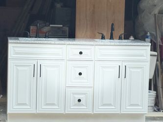 New 60” Long Double Sink Bathroom Vanity