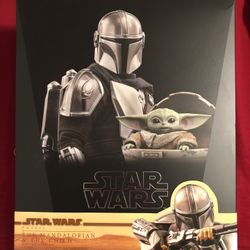 The Mandalorian And Child Deluxe Hot Toys