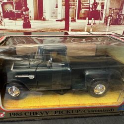 1:24 Scale 1955 Chevy Pickup Custom. New Unopened.