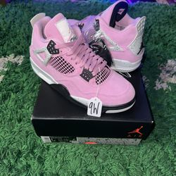 Jordan 4 Orchid 