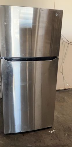 LG Top Mount Stainless Steel Fridge
