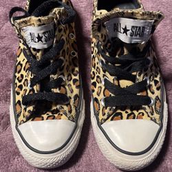 Converse Blondie Black & Gold Leopard  Print 🐆size 4m/6w