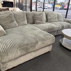 Lindyn 3 Pcs Sectional with Chaise. Retail $2599 Our Price $1699. Delivery Available