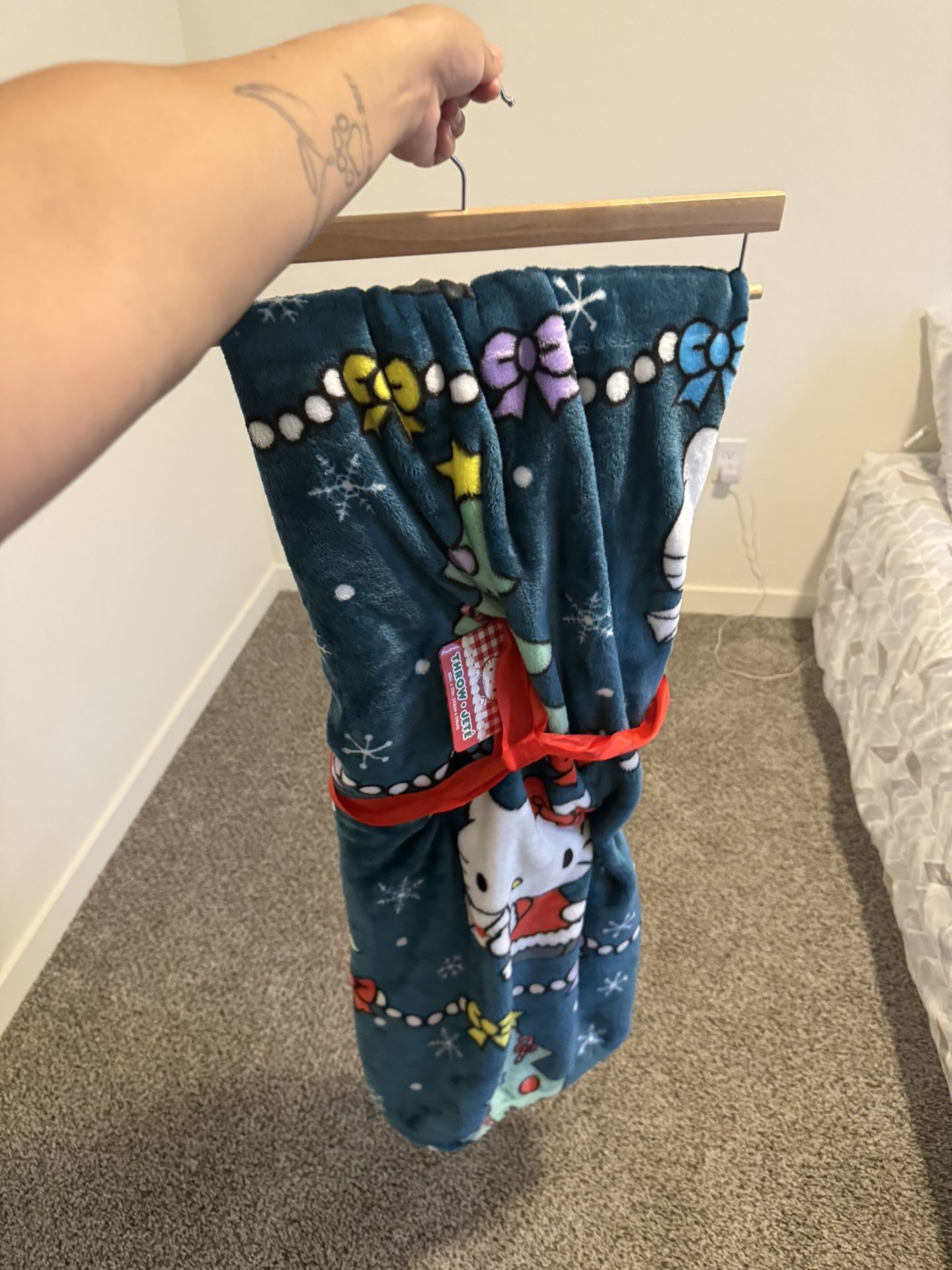 hello kitty blanket