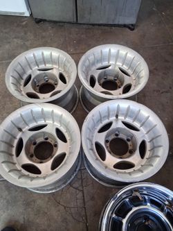 15" centerline Eagle alloy wheels 6x5.5 chevy gmc C10 OBS Nissan hardbody 15x10