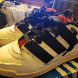 Adidas Mens Size 13