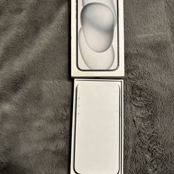 iPhone 15Pro And iPhone 16e