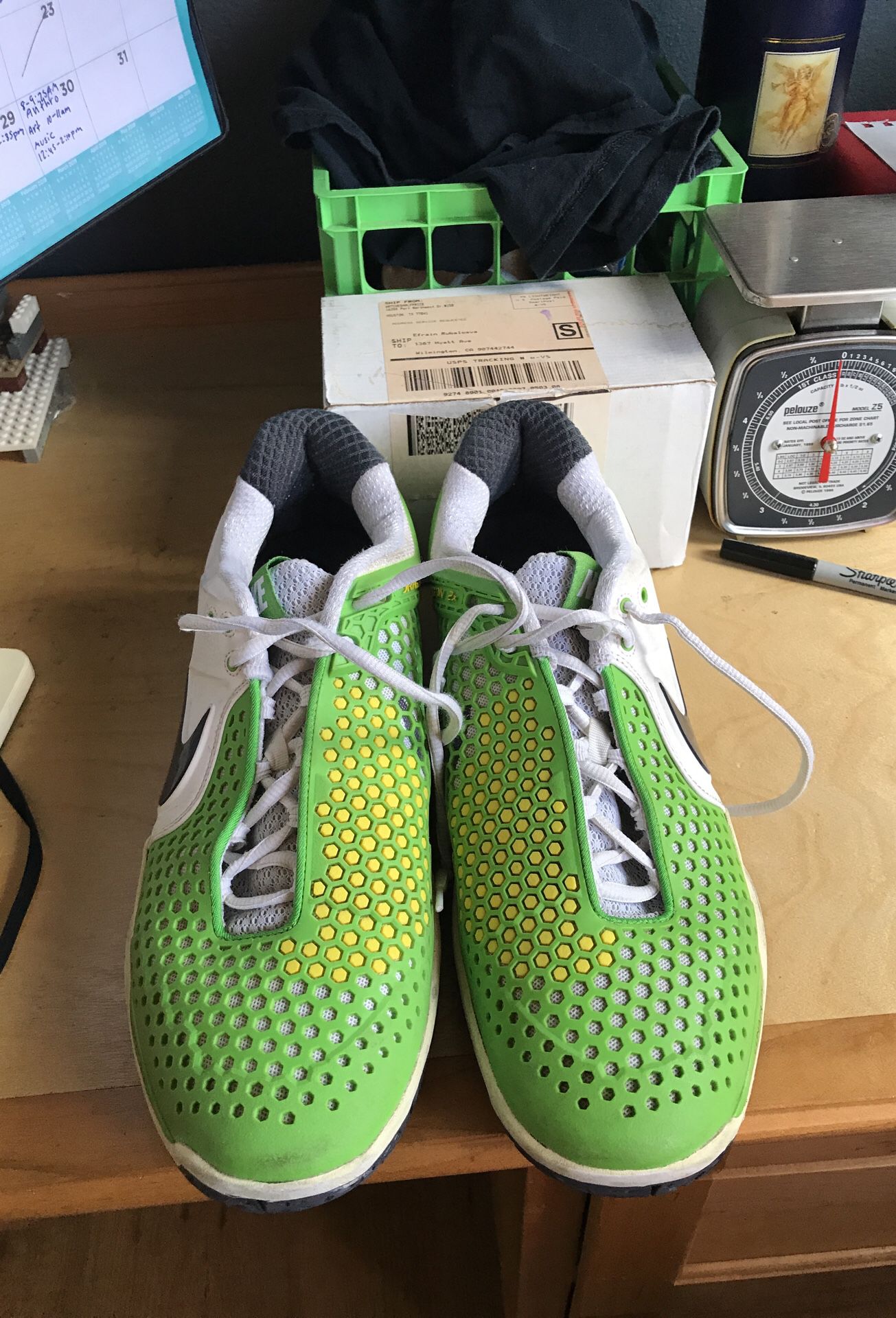 Air Max Courtballistec 3.3 -white - Green Apple -True Basketball shoes for Sale in Los Angeles, - OfferUp