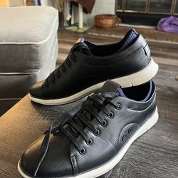 Van Heusen Dress Shoes -10.5