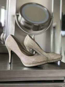 Gold prom heels