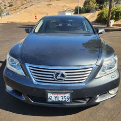 2010 Lexus LS 460