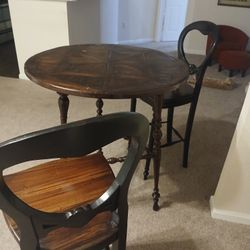 Bar Table 2 Chairs