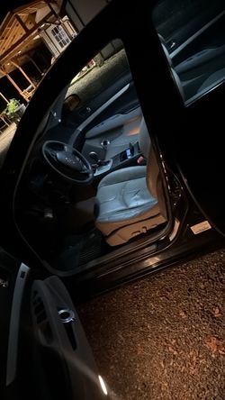 Infiniti Sedan with Leather Interior