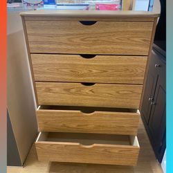 Dresser/ Five drawers dresser