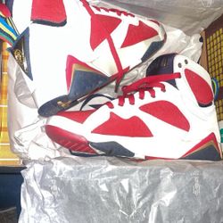 Retro 7  Size (M7.5)( W-9)
