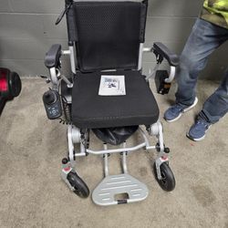 Perfcare Lightweight Electric Wheelchair (MAKE OFFER)