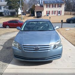 2005 Toyota Avalon