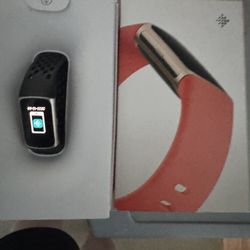 FITBIT Charge 6 with extra bands (small wrist)