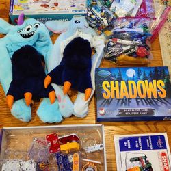 Game Lot Clean Out: Board Games, Puzzles & Activities $60