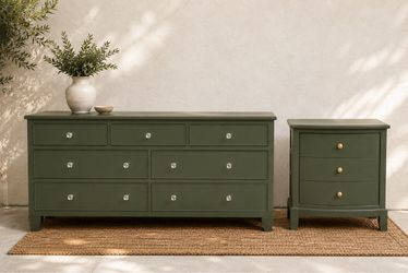 Juniper & Gold • Seven-Drawer Dresser + Nightstand Set