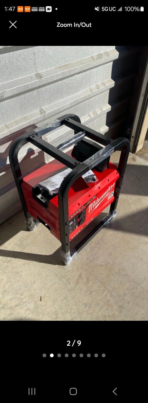Milwuakee MXF002-2XC Portable Push Start Battery Powered Generator With 2 Batter