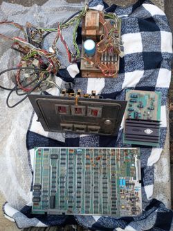 Vintage Atari Asteroids Arcade Parts Lot
