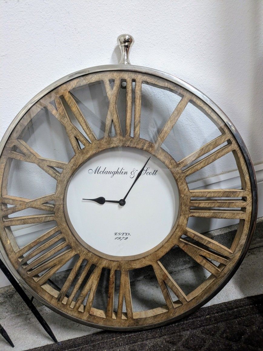 Mclaughlin And Scott Clock