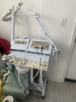 Facial Machine