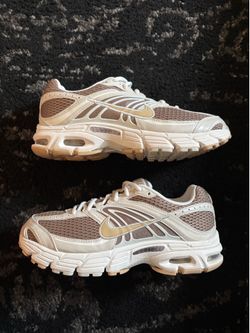 Nike Air Max Moto 2k