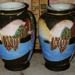 2 vintage petite asian oriental Hand painted vases 1 has chip at top