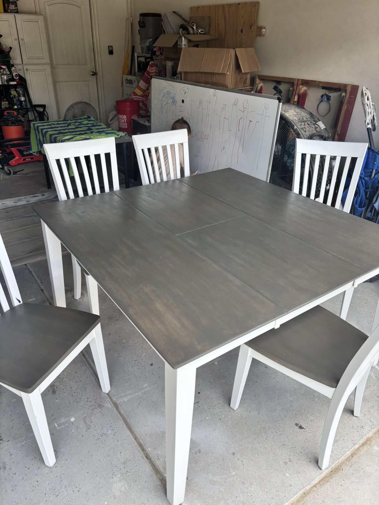 Table With Built In Leaf And 5 Chairs