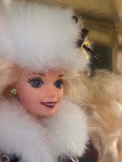 NEW Vintage Mattel 1996 Happy Holidays Christmas Barbie Doll - Special Ed Hallmark Rare Purple Eyes  #15646