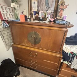 Mid-Century Modern 