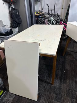 Free 2 tables